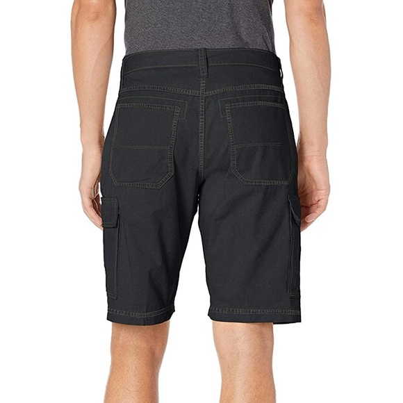 (1589) Wrangler Authentics Men's Classic Relaxed Fit Cargo Short - Picture 2 of 4